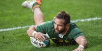 Cobus Reinach of South Africa on his way to scoring his try during the Castle Lager Rugby Championship match between South Africa and Argentina at Nelson Mandela Bay Stadium on August 14, 2021 in Gqeberha, South Africa. (Photo: Christiaan Kotze/Gallo Images)
