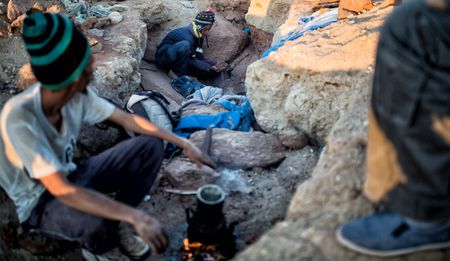 GroundUp: Rough diamonds, Part 4 – Illicit digging carries on