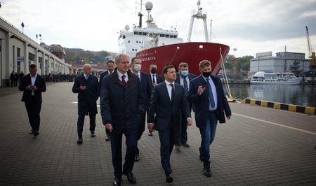 As ‘ice curtain’ descends, Ukraine speaks out about Antarctic war shocks