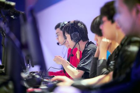 Raging 'Fortnite' eSport game gets $100 mn prize pool