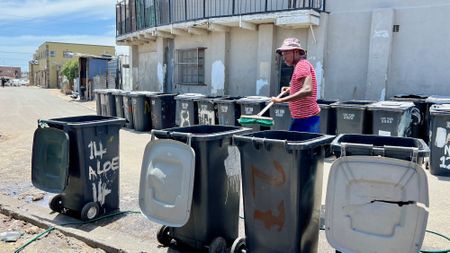 Clean break — Dunoon suit salesman swaps glad rags to becomes successful entrepreneurial bin cleaner