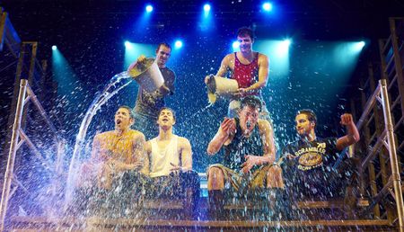 Hot Dog, that’s one helluva show!