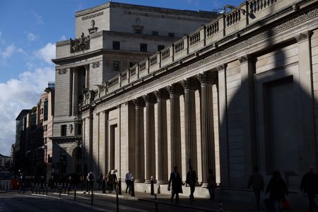 U.K. Lords See No Convincing Case for BOE to Make Digital Pounds