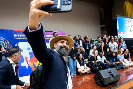 A civil stand against despots and demagogues in a time of democratic decline
