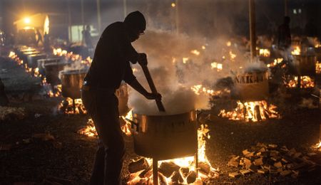 Cape Town organisation cooks tons of Aknie for 90,000 people to mark Eid al-Fitr