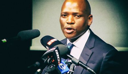 TRAINSPOTTER: How Hlaudi Motsoeneng stole the news