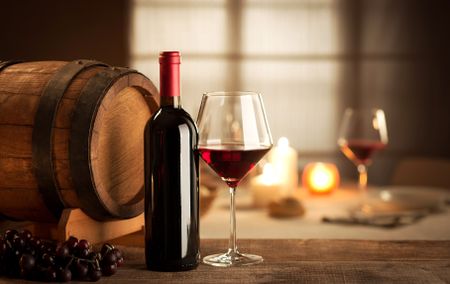 SA wine industry grappling with change but resilient amid decline in global production