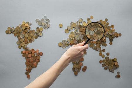 Looking beyond South Africa: Why more investors are taking their money into global markets