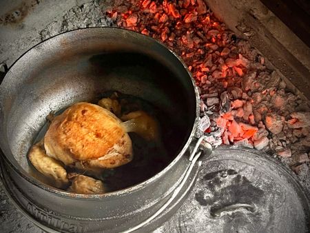 What’s cooking today: Ginger chicken potjie roast