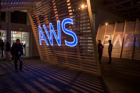 Amazon to invest £8bn in UK, continuing AWS expansion