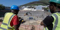 An open excavation at the construction site of a new apartment complex on Sea Point Main Road, 09 September 2025. (Photo: David Harrison)