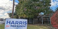 A sign supporting Harris for in the front yard of a local voter. (Photo: Glen Retief)