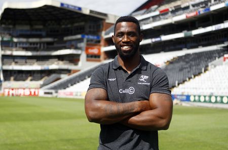 Siya Kolisi seals the deal with move to Sharks