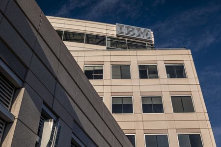 IBM Posts Best Sales Growth in 10 Years on Cloud Demand