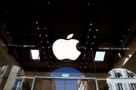 Apple plans $500 billion in US investment, 20,000 research jobs in next four years