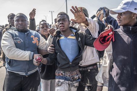 Police stop violent Kagiso residents' group from hunting down zama zamas