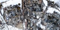 LOUISVILLE, CO - JANUARY 04: In this aerial view, burned homes sit in a neighborhood decimated by the Marshall Fire on January 4, 2022 in Louisville, Colorado. Officials reported that 991 homes were destroyed in the fire, making it the most destructive wildfire in Colorado history. (Photo by Michael Ciaglo/Getty Images)