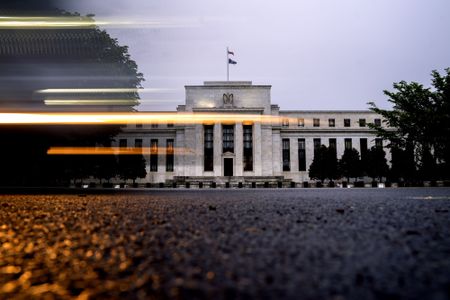 Central Banks Keep Lid on Rate Bets as Commodity Prices Soar
