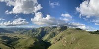 Steynsdorp Valley in RSA on the left, Malolotja Nature Reserve on the right. Photographer: Bob Forrester