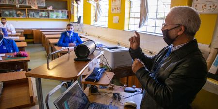 Teachers with comorbidities told to return to school