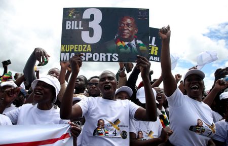 Zimbabwe’s opposition withdraws from violence-plagued hearings on Bill to extend Mnangagwa’s term 