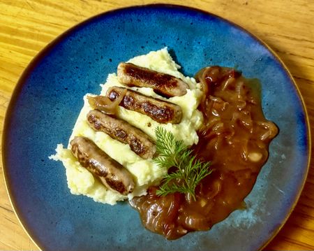 Chipolatas and mash — they’re bangers, but smaller