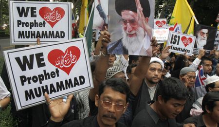 Actress sues California man behind anti-Muslim film