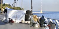 Lebanese people who left their homes amid Israeli airstrikes have set up tents near the seaside in Beirut, Lebanon, on 3 October 2024. (Photo: EPA-EFE/Abbas Salman)
