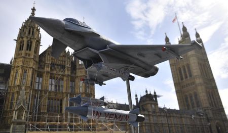 British training of Saudi pilots continues amid bombing of Yemen