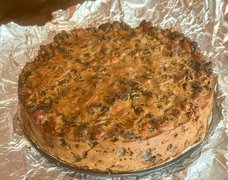 October means it’s time to make a rich, fruity Christmas cake
