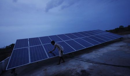 Off-grid power shines in India solar village