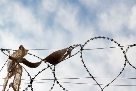 More than 200 prisoners break out of Pakistani jail after earthquake panic, says official