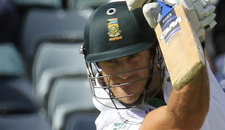 Cricket: Du Plessis ruled out for six weeks