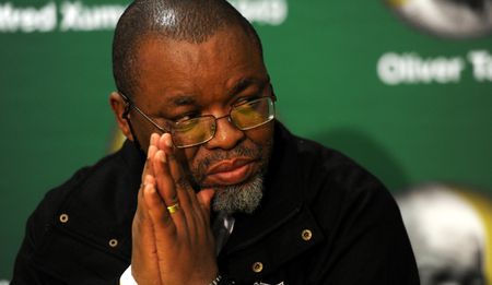 ANC Lekgotla: ANC ‘free agents’ should take a walk – Mantashe