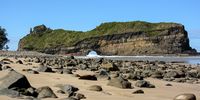 Hole in the Wall rock - Eastern Cape. Photographer: Neville Lance