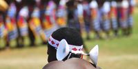A colourful head costume resembling a satellite dish in the annual Radzambo Cultural Foundation Traditional Dancing Competition in Ha-Makhuvha Limpopo. <br>(Photo: Lucas Ledwaba)