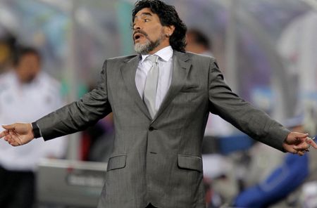 In a professional display, the Argentines dispose of Mexico