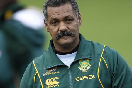 Facing England, Springboks choose the muddle way