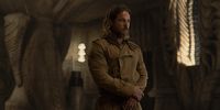 In Dune: Prophecy, Travis Fimmel plays the slightly unhinged Desmond Hart, a soldier who was stationed on Arrakis and has a deadly gift. (Image: HBO) 
