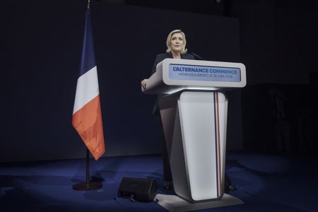 French Bonds Gain as Candidates Retire to Curb Far-Right Power