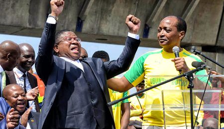 Onside/Offside: Not even the good Morkel, Razzmatazz’s splurge and more