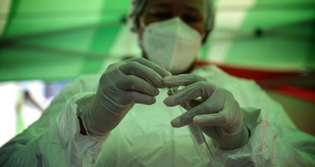 New Jersey reports post-Thanksgiving spike; South Africa registers 19,842 new cases