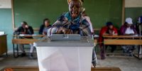 A voter casts her vote for the parliamentary elections at a polling station in Koro-Koro, on 7 October 2022. (Photo: Shiraaz Mohamed)