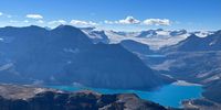 Mild fall, little snow high in the Canadian Rockies. Photographer: Ian Walker