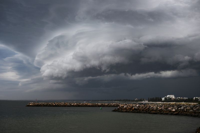 Storms in Australia Leave Half a Million Customers Without Power