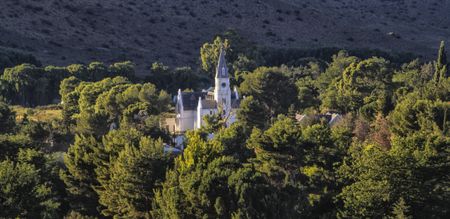 Nieu Bethesda I — exploring the dusty magic of a tiny Karoo mountain village