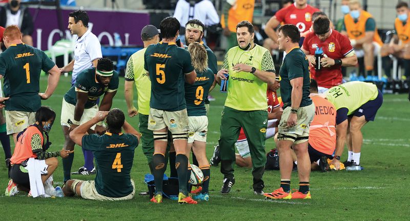 Are water breaks diluting rugby's match pace?