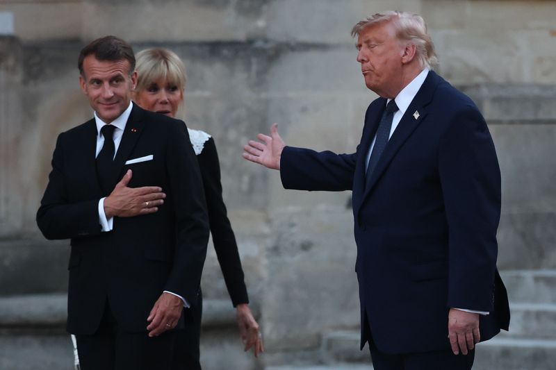 France insists UN sanctions on Iran will not be lifted without its approval