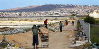 Waste pickers at Vredenburg landfill in the Wesern Cape. 05 March 2024. (Photo: Shelley Christians)