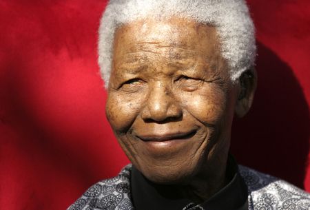 Sabotage and violence in Zuma backlash awakens spirit of Mandela as thousands come out to rebuild